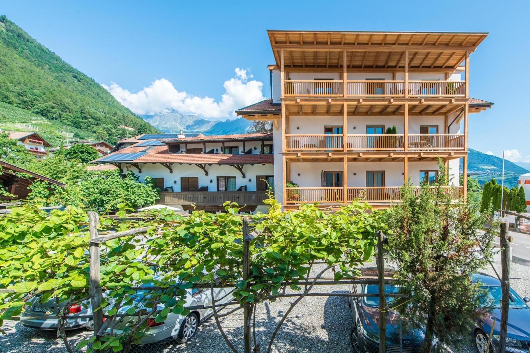 Eco Bnb & Apartments Bruendlerhof Marlengo Esterno foto